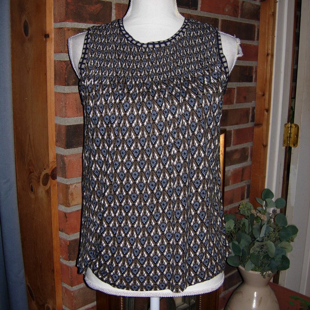 LOFT Sleeveless Smocked Top XS
